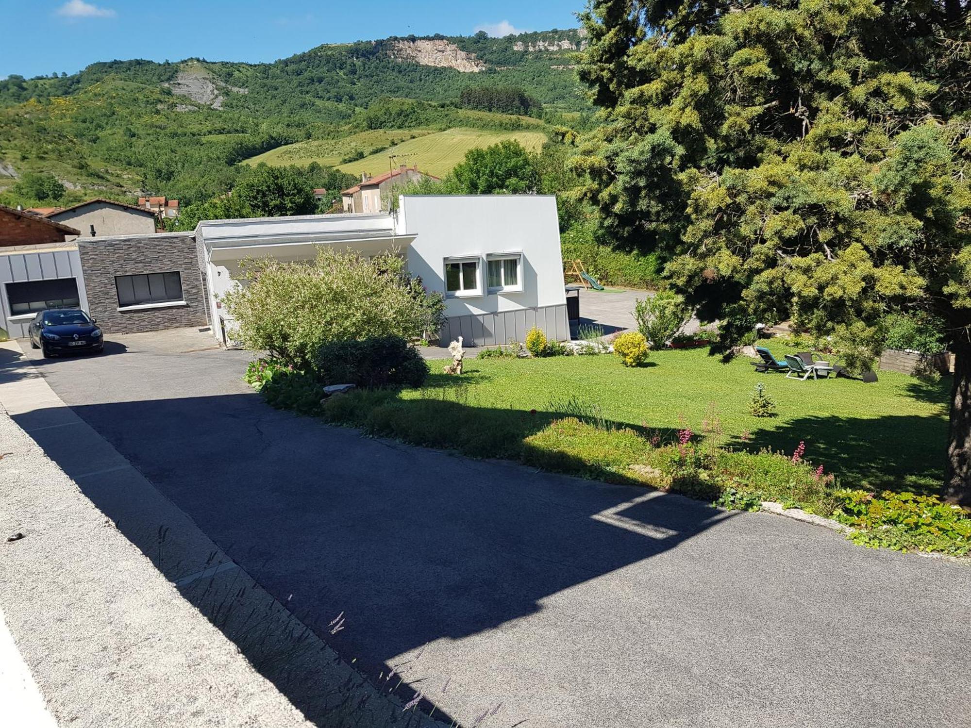 Gite Aux Tourterelles Tournemire  Zewnętrze zdjęcie